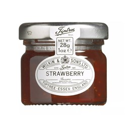 Tiptree Strawberry (3x24x28g)
